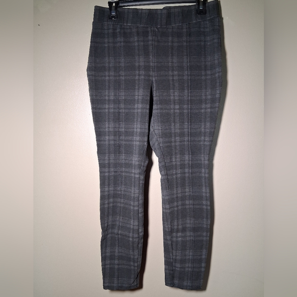 Time and Tru Dark Gray Plaid Stretchy Pants